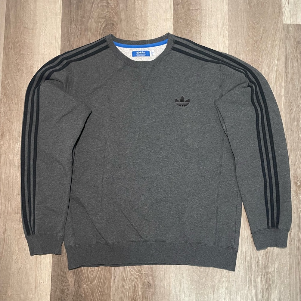 Vintage Adidas Gray Sweater Men’s XL 3 Stripe Sleeve